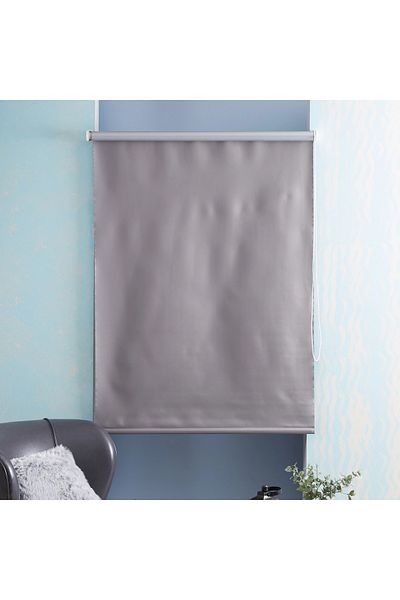 Delta Blackout Roller Blind - 120x210 cm