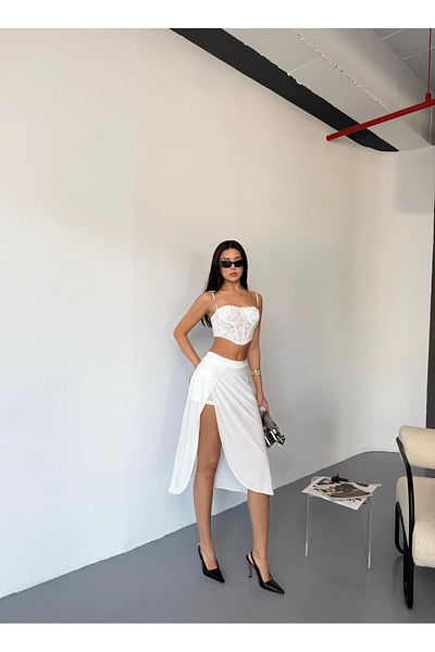 MEBA Women's Sandy Fabric High Waist Slit White Midi Length Shorts Skirt with Inside Pocket, Flared Skirt