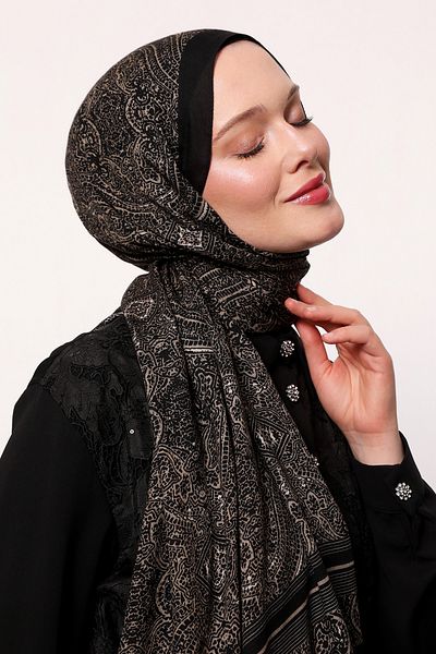 LuvenSara Patterned Silk Shawl