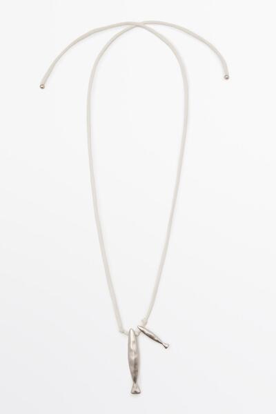 Massimo Dutti Balık detaylı ipek ip kolye