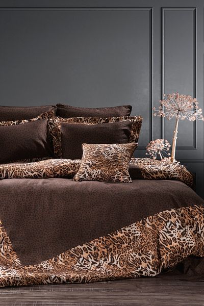 ZEBRA CASA Lipari 7 Piece Double Silk Duvet Cover Set