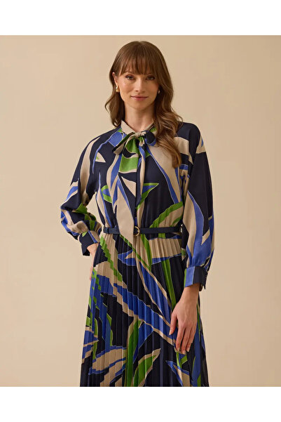 SEÇİLSTORE 1018 ŞIK ELBİSE YAKASI BAĞLAMALI ÖNÜ YARIM DÜĞMELİ BELDEN AŞAĞI PİLELİ BALON KOL KEMER DETAYLI DESE