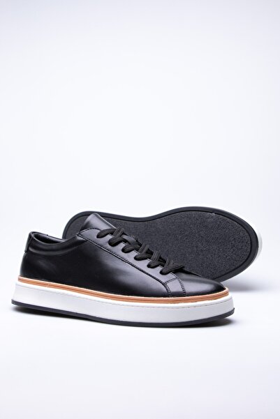 FARUK SAĞIN Black Liebe.