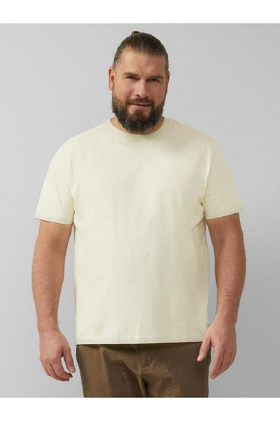 s.Oliver Big Sizes Men's Big Size T-shirt Made Of Soft Cotton Jersey, Regular Fit, Cream