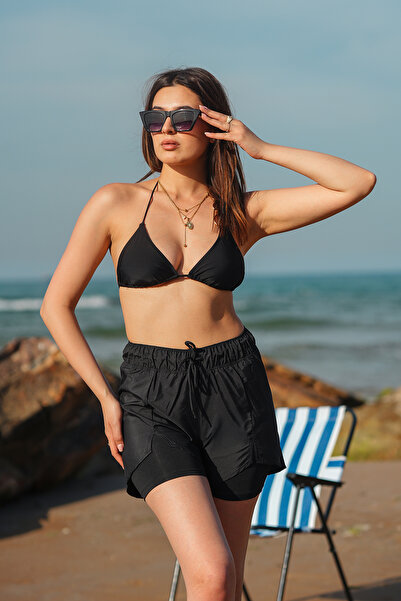 Gugus Kadın İçten Taytlı Yandan Yırtmaçlı Deniz Şortu