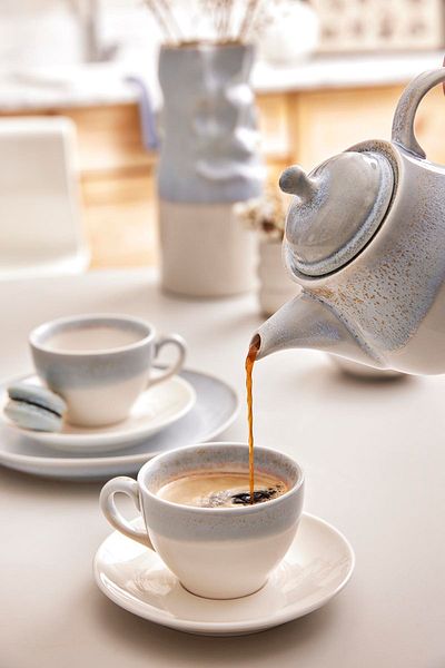 Kütahya Porselen Mercy Covered Teapot 650 Cc