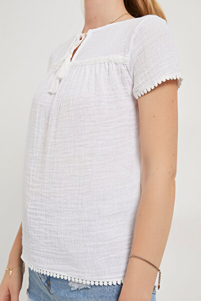 Arma Life Γυναικεία Basic καλοκαιρινή κοντομάνικη λευκή μουσελίνα μπλούζα