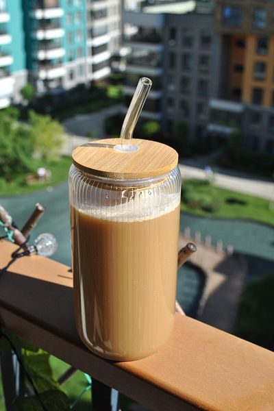 Qualitev 2Pcs Glass Striped Cup with Straw Bamboo Lid Cold Hot Coffee Cup Cocktail Cup