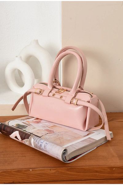 lucky horse Women's Daily Hand and Shoulder Bag with Belt Detail