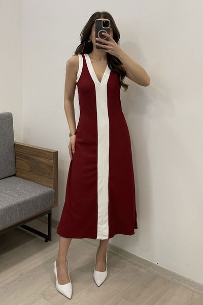 Nazline Women's V-Neck Midi Dress