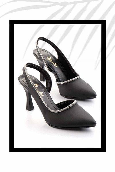 Bambi Matte Black Women's Classic Heeled Shoes K01471060138