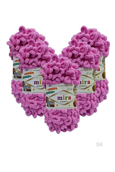 Mira 5 Rolls of puffy Wool Yarn for Blankets and Bedspreads