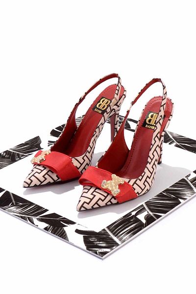 Bambi Beige Women's Classic Heeled Shoes K01455118210