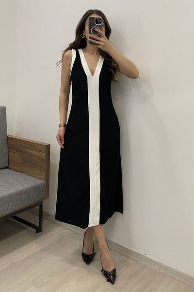 Nazline Women's V-Neck Midi Dress