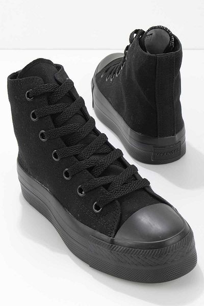Bambi Schwarze Leinen Freizeitschuhe für Damen K01688010518