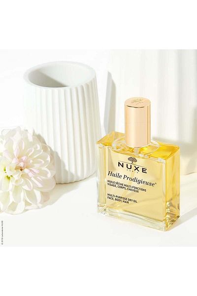 Nuxe Set Multifunctional Oil 100 ml + Roll On pentru fata si decolteu Huile Prodigieuse Sau 8 ml, Nuxe