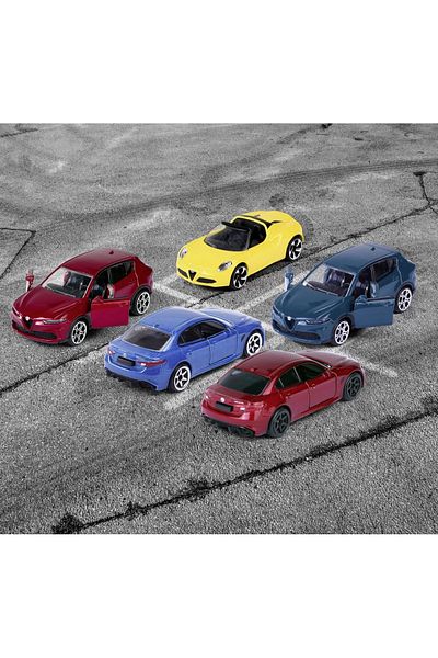 Simba MAJORETTE METAL CARS SET OF 5 ALFA ROMEO CARS