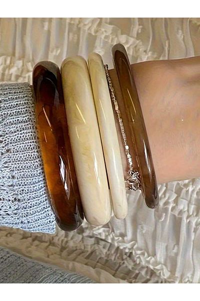 La Saade Neutral Muse Set-Acrylic Bracelet Set