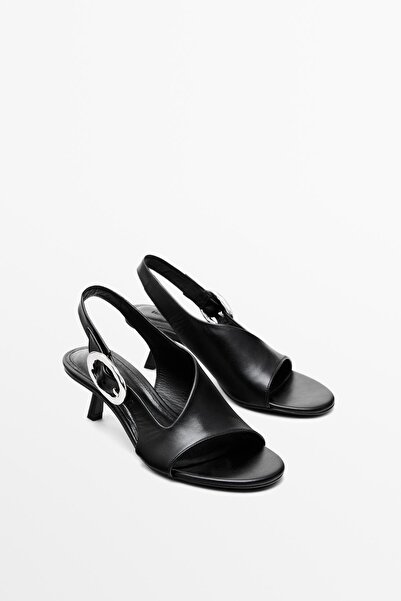 Massimo Dutti Tokalı ve topuklu sandalet