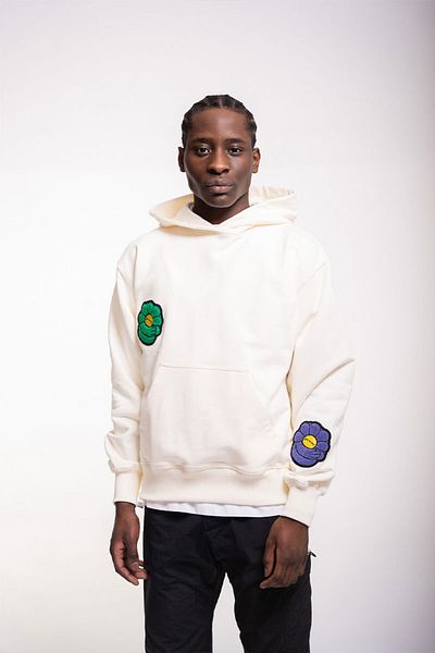 ISNURH Flowerburst Sweatshirt - - Cream, L
