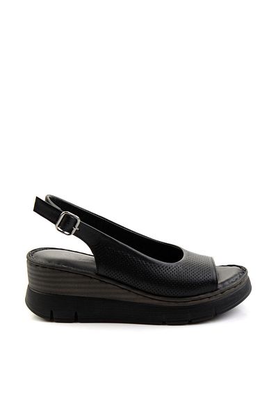 Bambi Black Leather Women's Sandals K05299112603