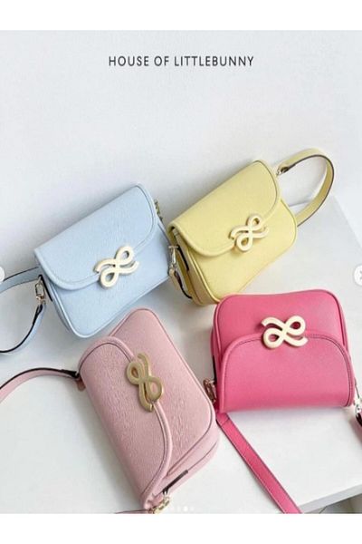 The House Of Little Bunny - Mini Traveller