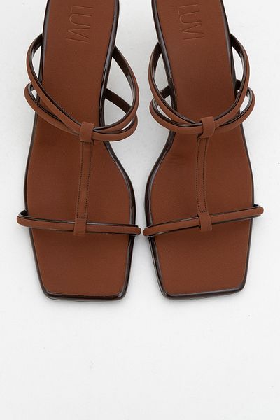 LuviShoes Γυναικείες παντόφλες με τακούνι MOCHA καφέ τετράγωνο μύτη με λεπτό λουράκι