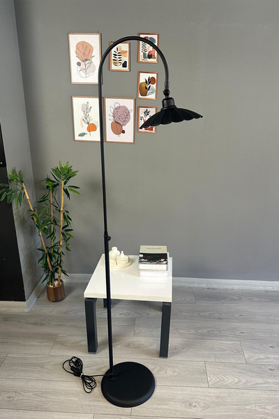 Bamyum Siyah Lambader Modern Dekoratif Metal Oturma Odası Çalışma Odası Zemin Lambası