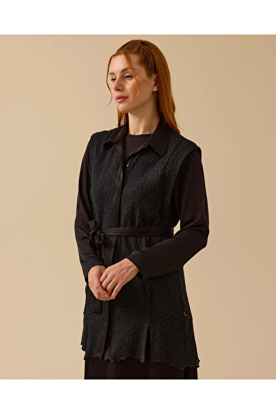 SCL Lace Detailed Belted Shirt