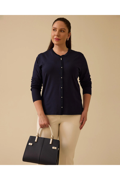 Gala-Xi Блуза великого розміру з V-подібним вирізом і каменями