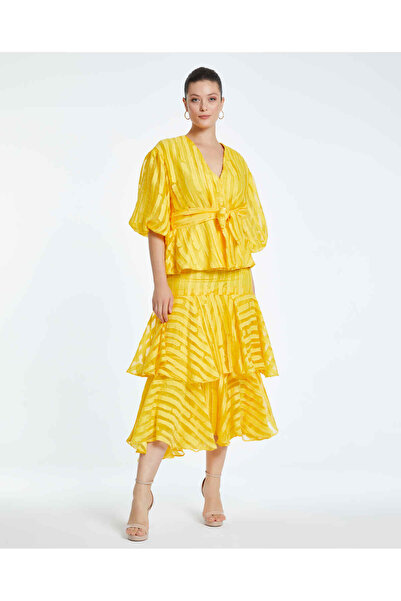 SERPİL Kadın Etek Ceket Takım - Modern ve Şık - Özel Gün ve Davetler için İdeal Takım