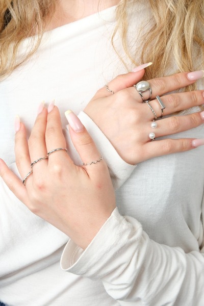 Jack Ferrero RODYUM KAPLAMA KADIN YÜZÜK SETİ RENK ATMAZ