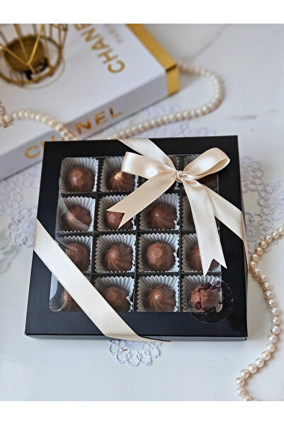 ksana choco Sütlü Belçika çikolatasında, el yapımı fındıkli lezzet kutusu.