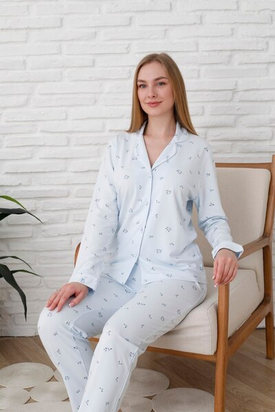 Espuar 776 Kadın Önden Düğmeli Çiçek Desenli Uzun Kollu Pijama Takımı