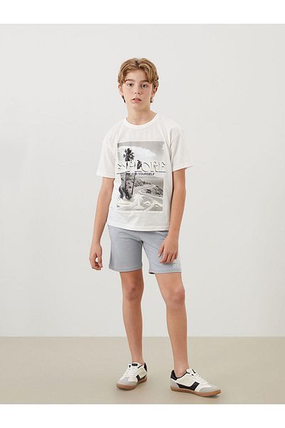 LC Waikiki Lcw Crew Neck Boys T-Shirt and Shorts Fast Fashion