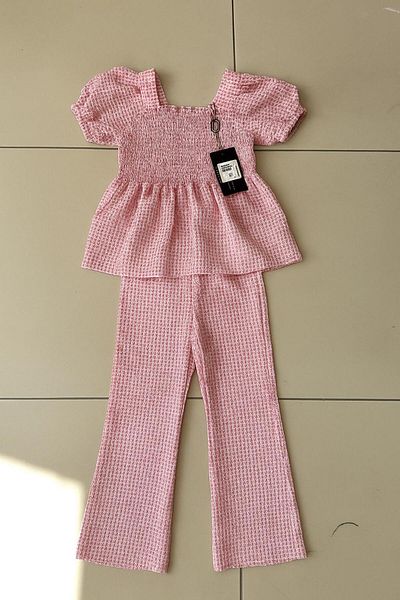 skycott Girl's Pink Square Patterned Ruffle Detailed Short Sleeve Suit