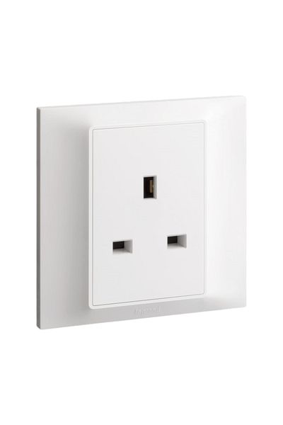Legrand Triple Single Socket White 13 Amp with Switch