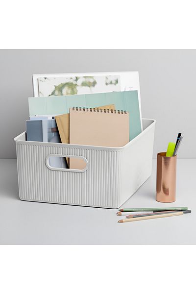 Tatay Impact Resistance Vertical Wavy Design Rectangular Multipurpose Storage Basket in White