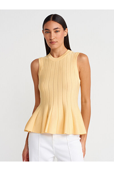 Dilvin 10740 Crew Neck Flounced Sweater Blouse-Yellow