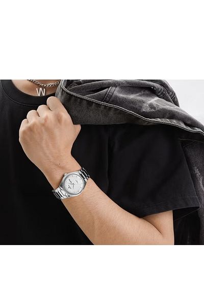 Naviforce Water Resistant Analog Luxury Watch Day and Date