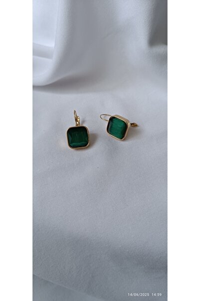 ARİ TAKI Gold&yeşil taşlı kare çelik küpe