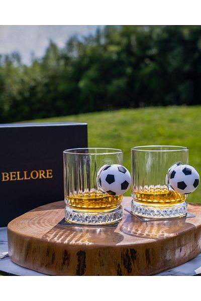 Bellore مجموعة من كأسين من الكريستال الفاخر للويسكي لكرة القدم بسعة 355 سم مكعب