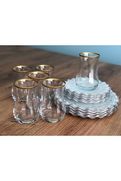 B&M Silver Lace Patterned Curved 18 Piece Tea Enjoyment Set