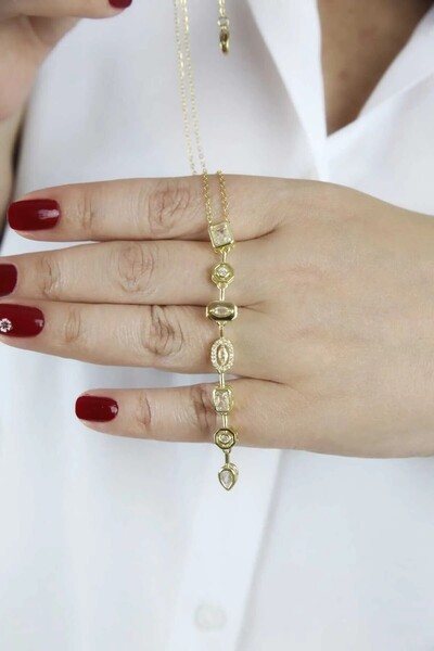 alyacs تصميم أنيق مكون من 7 عناصر من الأحجار الكريمة الملونة وقلادة فولاذية للسيدات بتصميم Y خاص