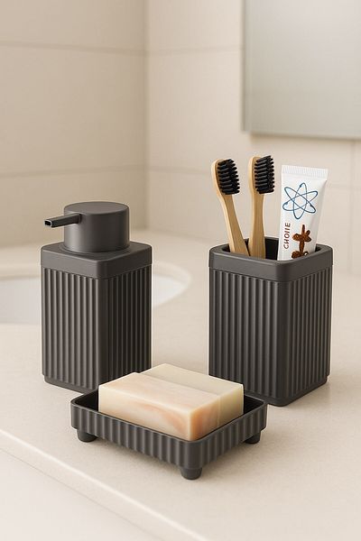 Sas Haus Комплект за баня Lines Series светло сив, 3 части, държач за четка за зъби, диспенсър за течен сапун, комплект аксесоари за диспенсър за твърд сапун