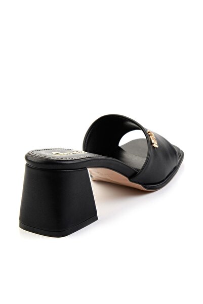 Bambi Siyah Kadın Terlik K04231446109