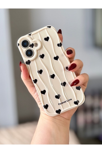 MİRAZ TASARIM IPHONE 16 SİYAH KALPLİ EKRU KILIF2