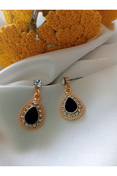 Pervin Ablacım Gold Dangle Earrings with Black Tiny Stones