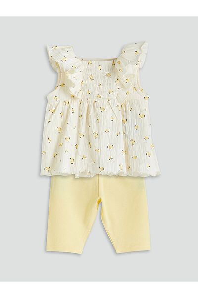 LC Waikiki بلوزة وبنطال ضيق للفتيات الصغيرات من LCW Baby Ecru Floral مكون من قطعتين