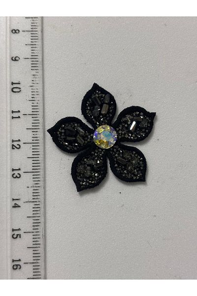 BEİLYS COSMETİCS & ACCESSORY Iron-On Shiny Stone Flower Applique Crystal Stone Shoes, Bags and Clothing Accessories